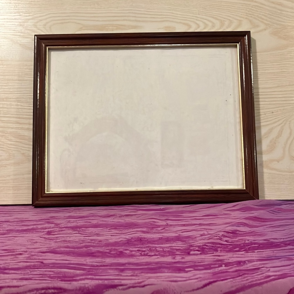 Elegant Brown Wooden Picture Frame